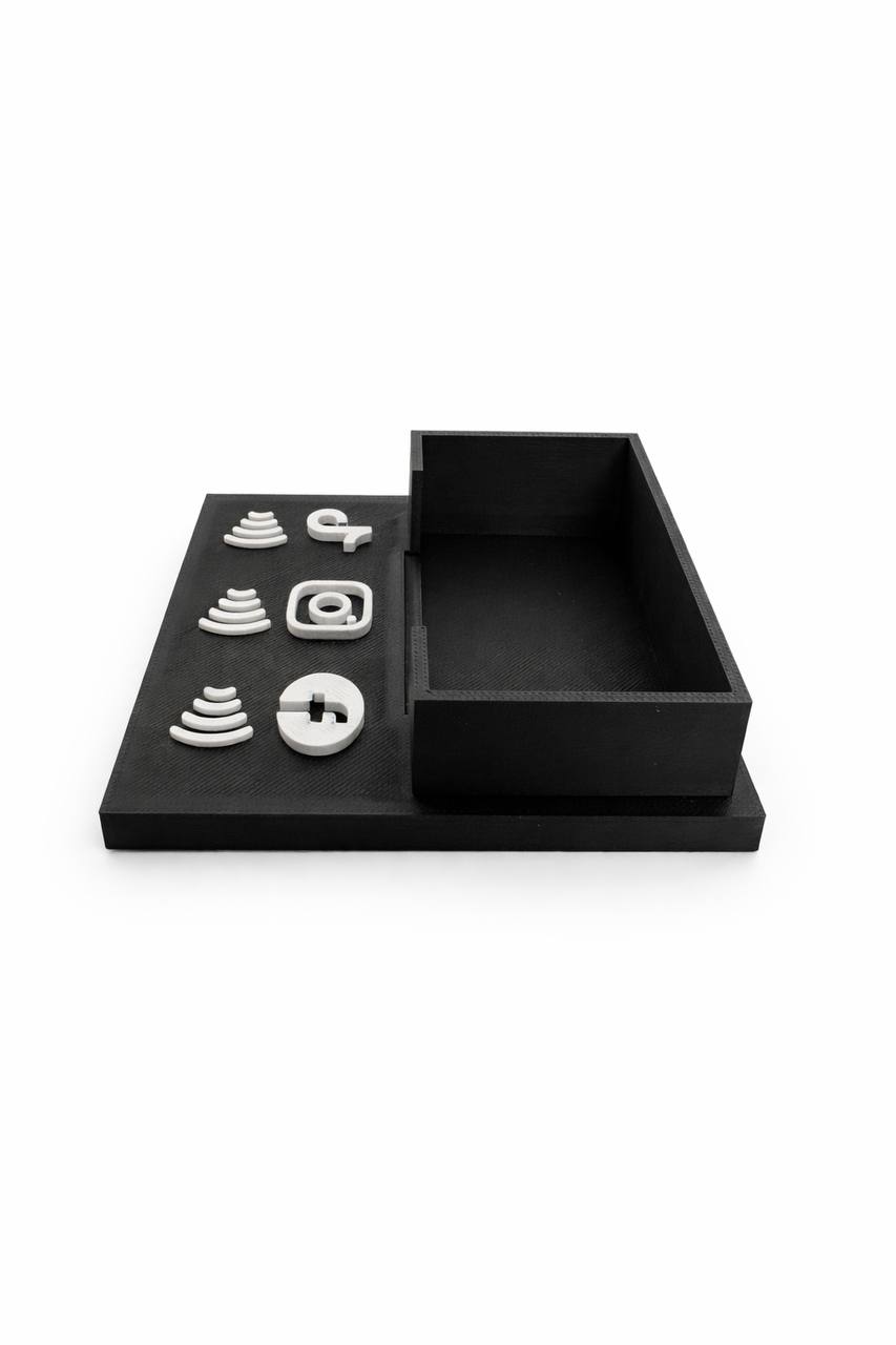 Social Spot | NFC Card Holder